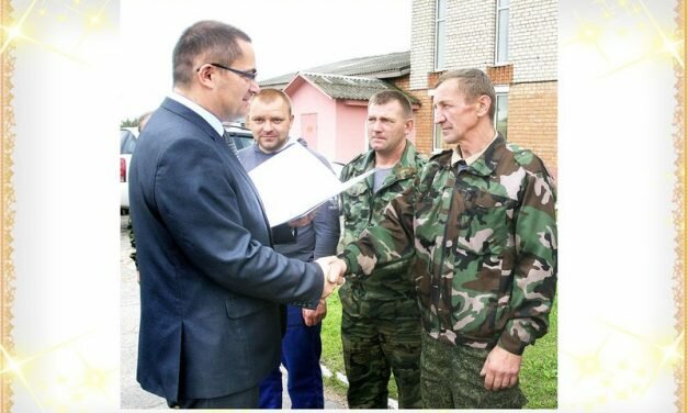 Простае шчасце людское – з хлеба, сабранага ў полі…