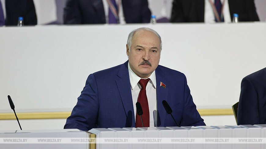 Лукашенко: я не боюсь никакой точки зрения, готов дискутировать с каждым