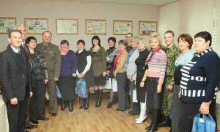 В ВОЕНКОМАТЕ ЧЕСТВОВАЛИ МАТЕРЕЙ